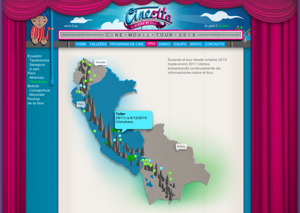 Bildschirmfoto der CineCita-Webseite auf spanisch. Zeigt eine Karte mit einigen Punkten die für Tourstops stehen. Über einem Tourstop ist eine Sprechblase sichtbar, die den Namen und das Datum des Tourstops anzeigt.